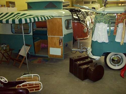 1963 Volkswagen 23 Window Van & Trailer photo 15