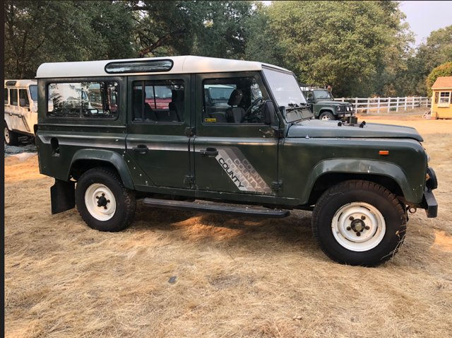1990 Land Rover Defender 110 photo 1
