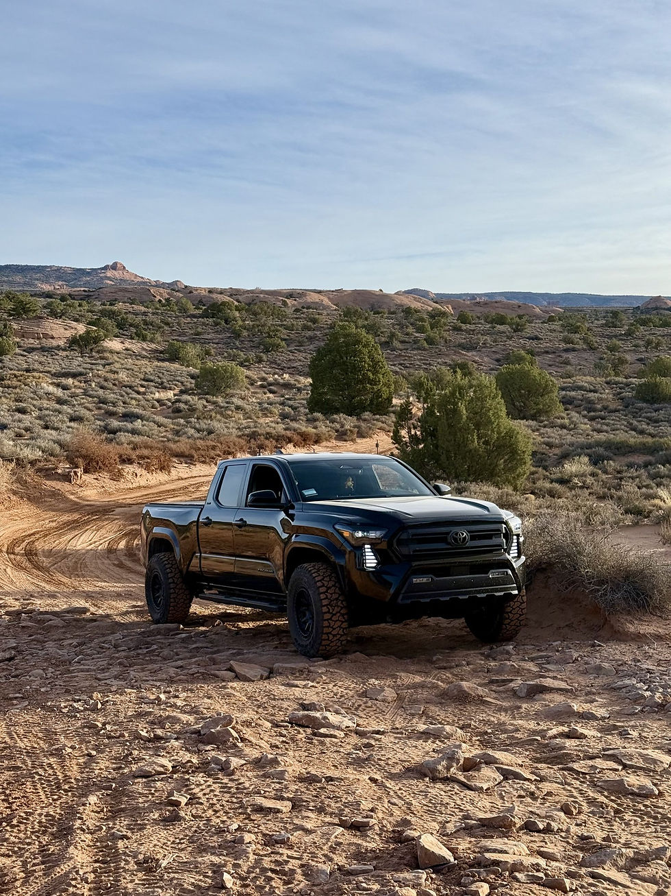 2024 Toyota Tacoma photo 1