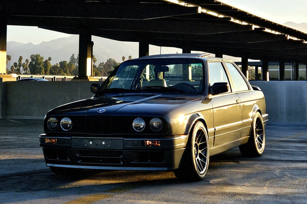 1987 BMW 325is in Red, classic movie car rental for productions in LA