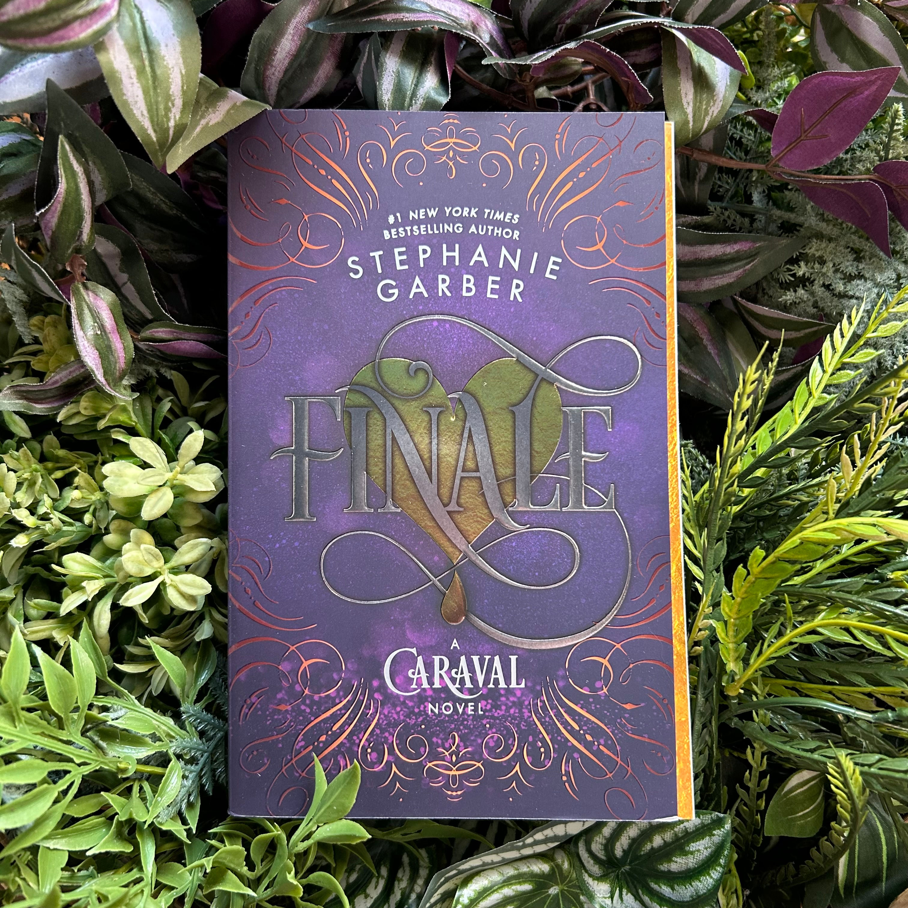 Finale: A Caraval Novel by Stephanie Garber