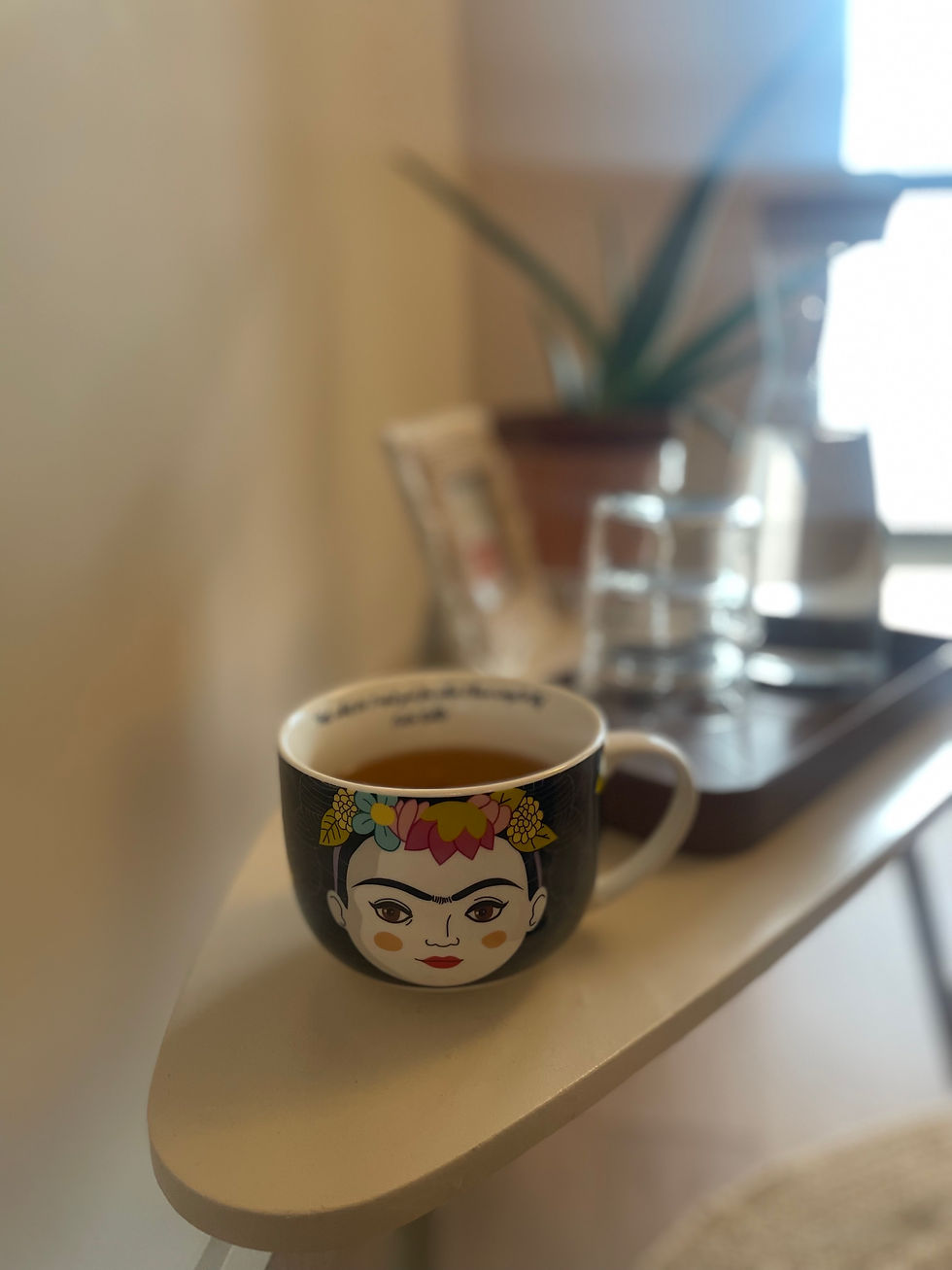 Eyebrow Guru waiting area