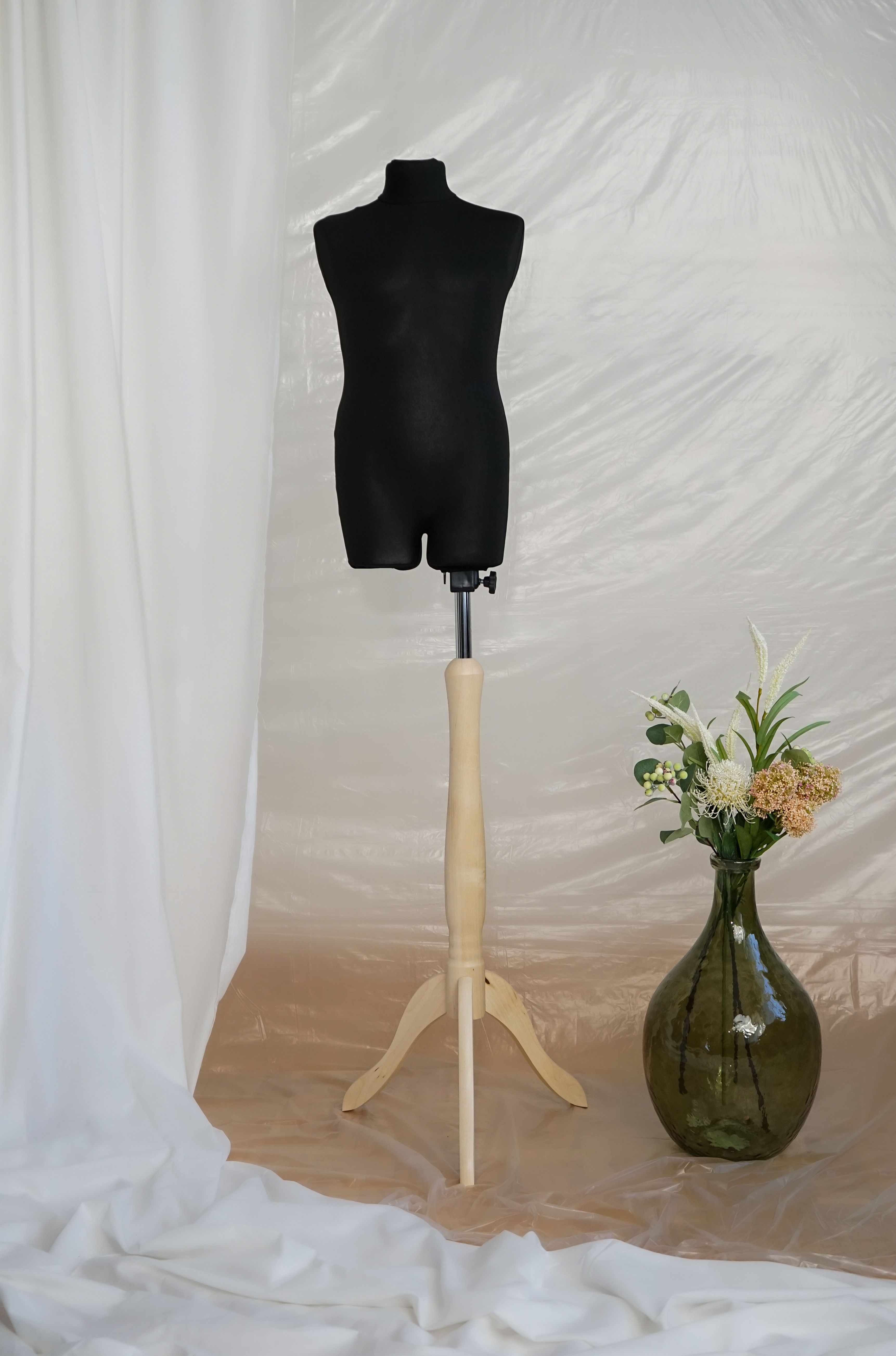 Манекен дитячий для шиття та демонстрації одягу в магазині 9-12 років з ніжками