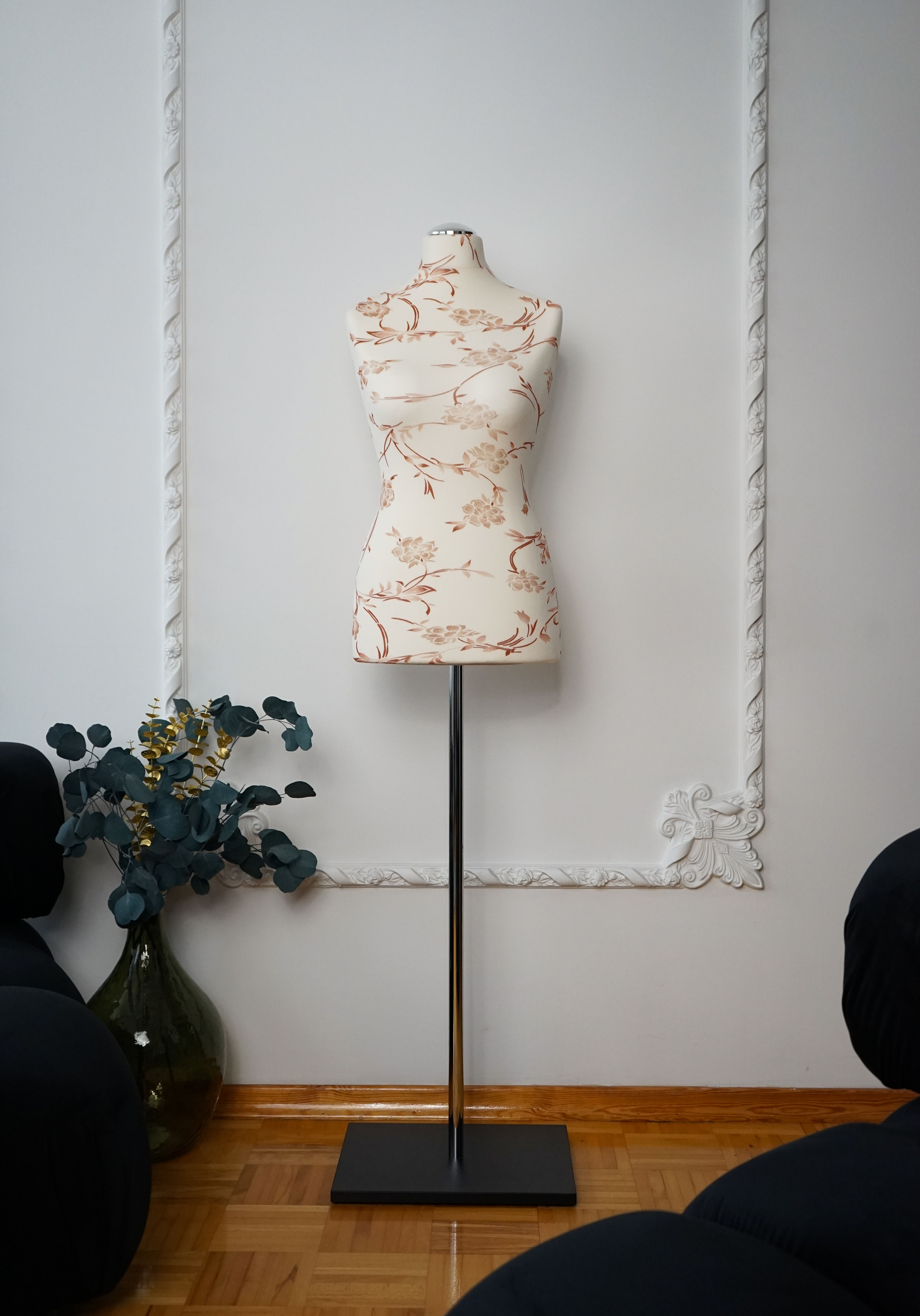 Манекен жіночий для шиття та демонстрації одягу в магазині