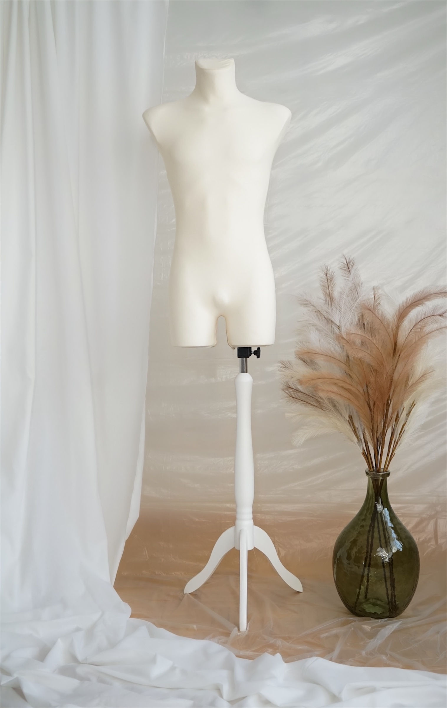 Манекен чоловічий для шиття та демонстрації одягу в магазині