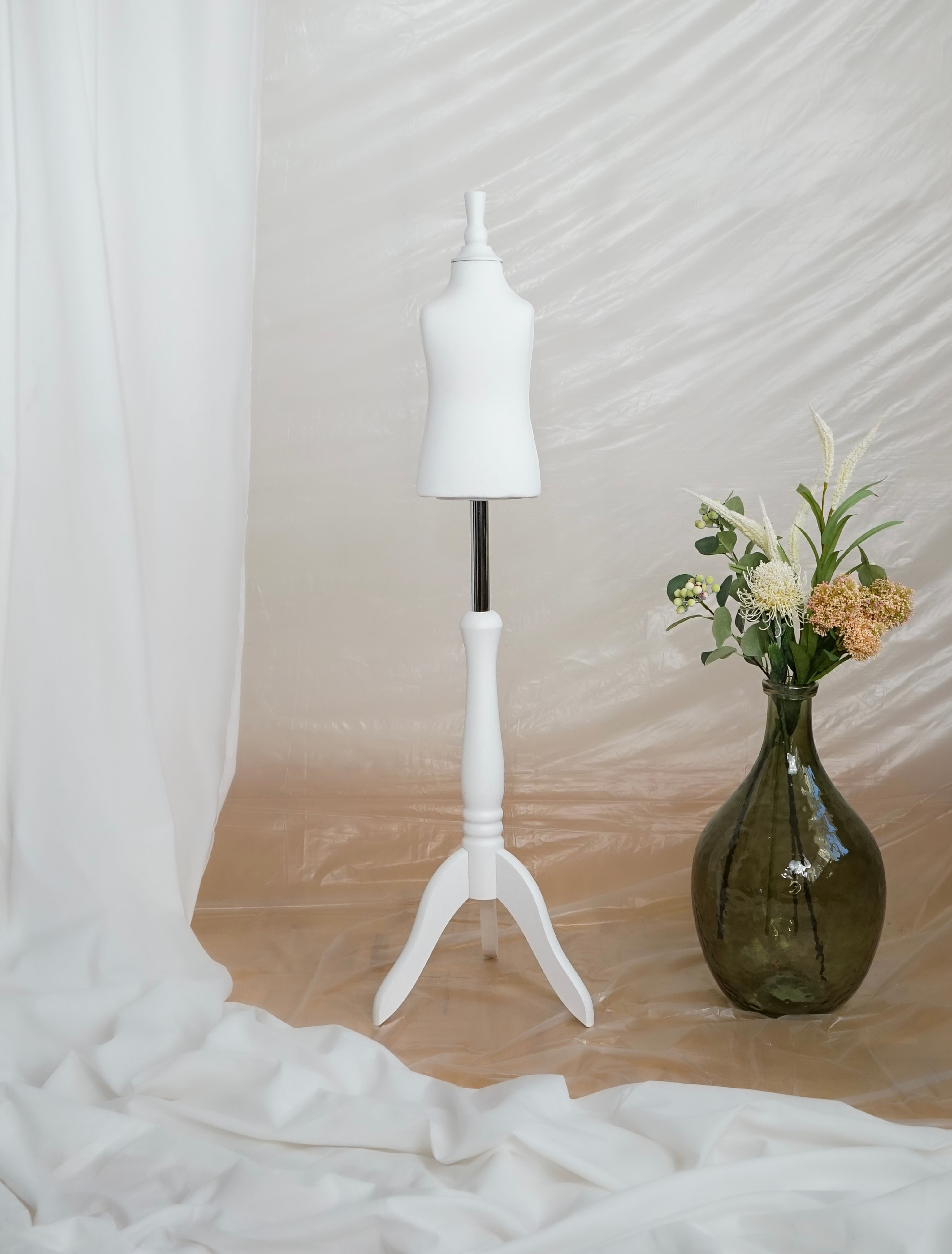 Манекен дитячий для шиття та демонстрації одягу в магазині до року