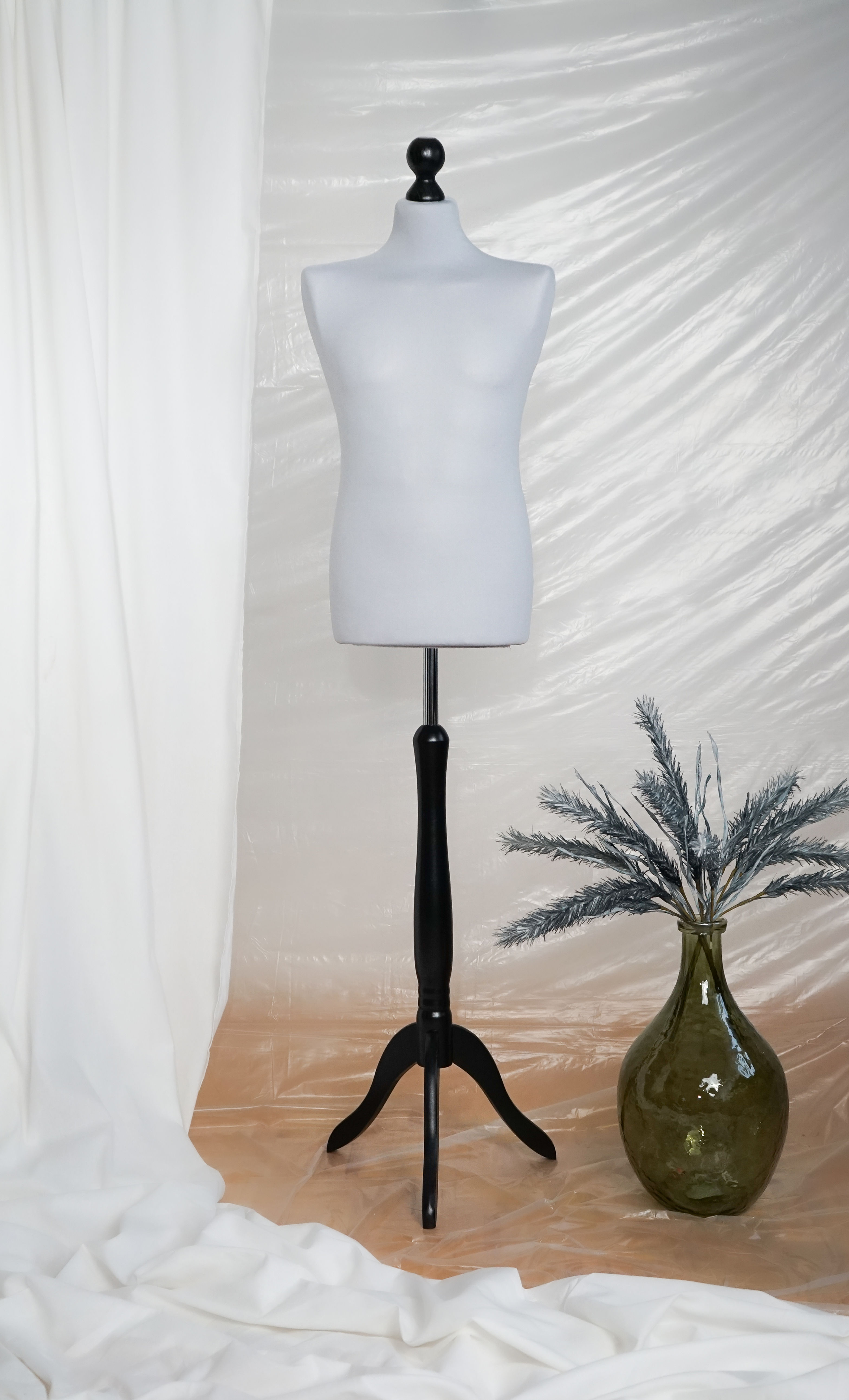 Манекен чоловічий для шиття та демонстрації одягу в магазині