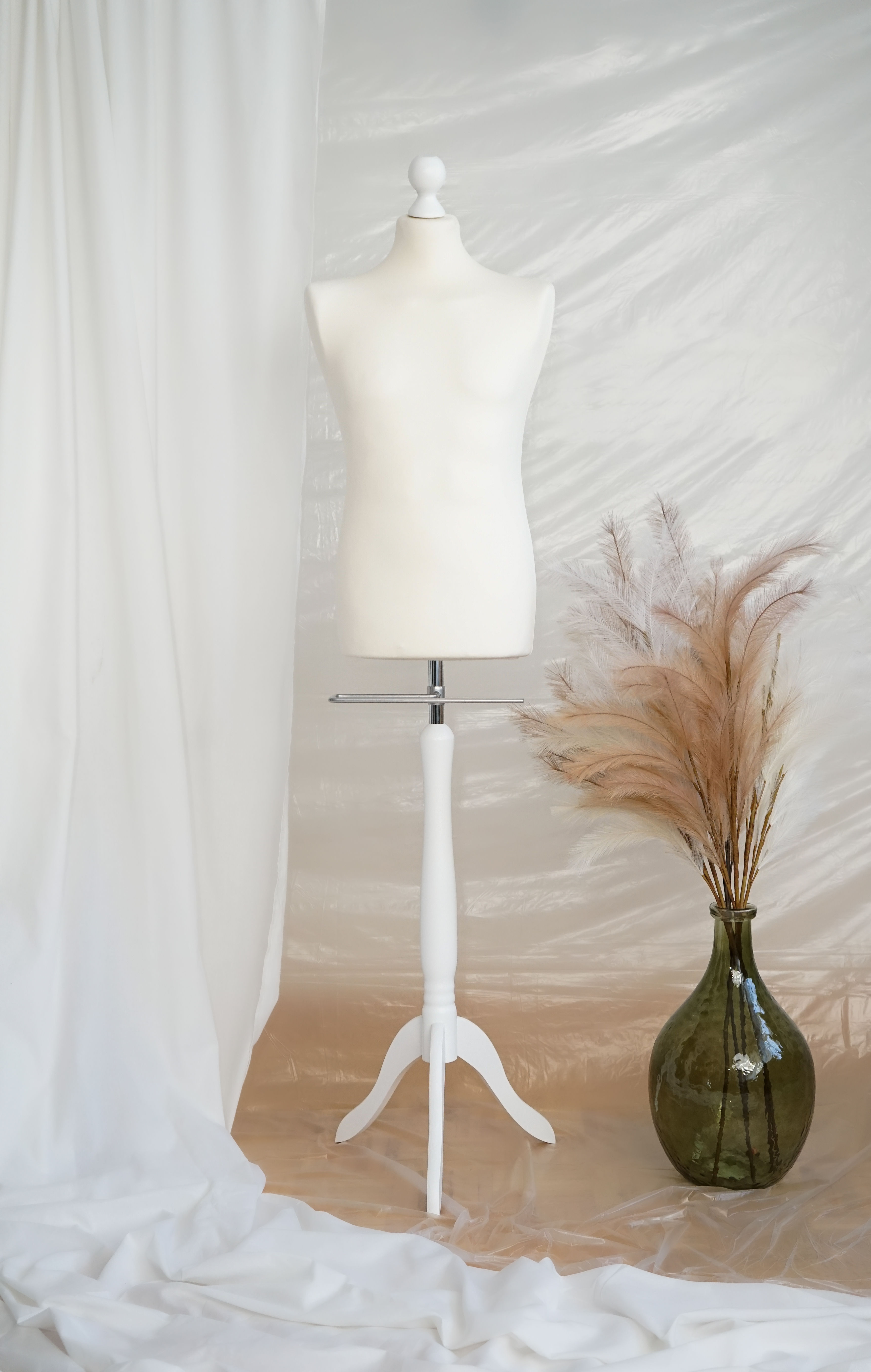 Манекен чоловічий для шиття та демонстрації одягу в магазині