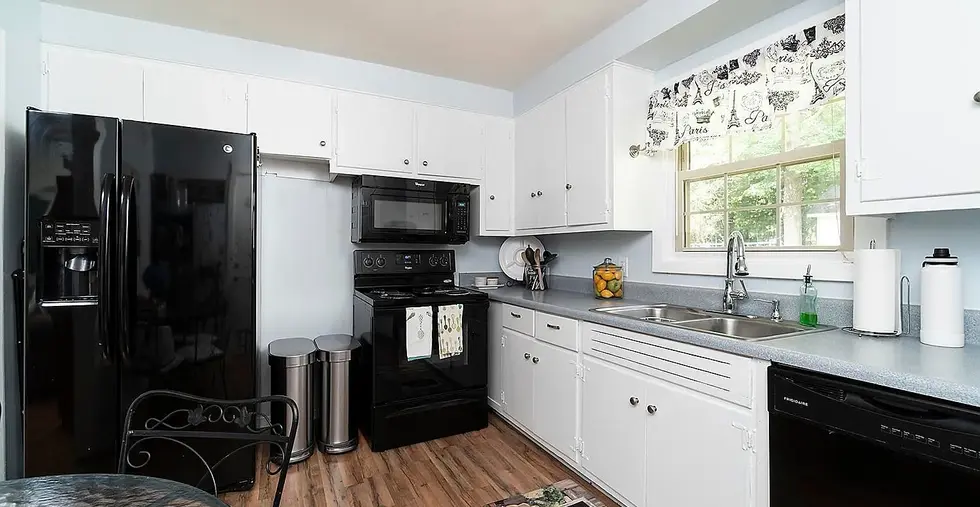8 Hale Drive, Taylors, SC