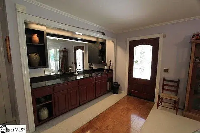1002 Chestnut Street Extension, Laurens, SC