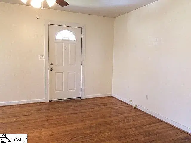 8 Hale Drive, Taylors, SC
