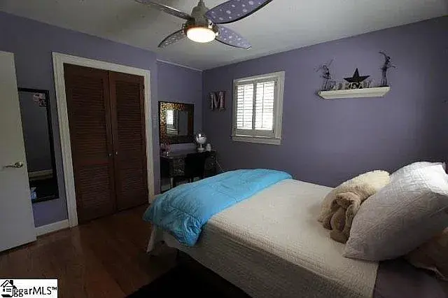1002 Chestnut Street Extension, Laurens, SC