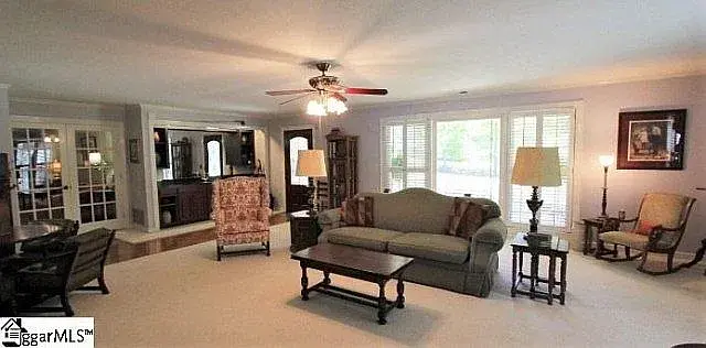 1002 Chestnut Street Extension, Laurens, SC