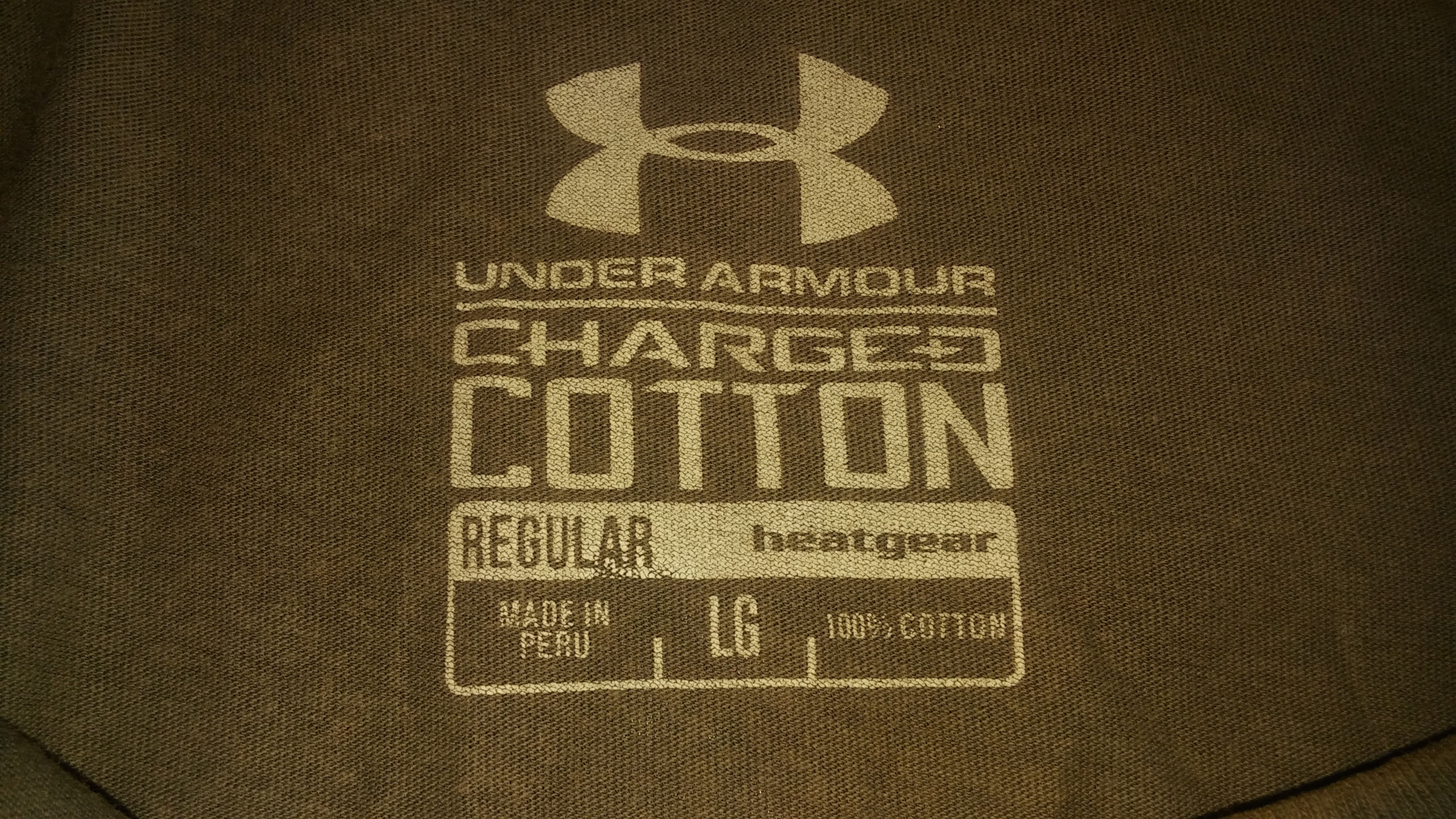 UNDER ARMOUR