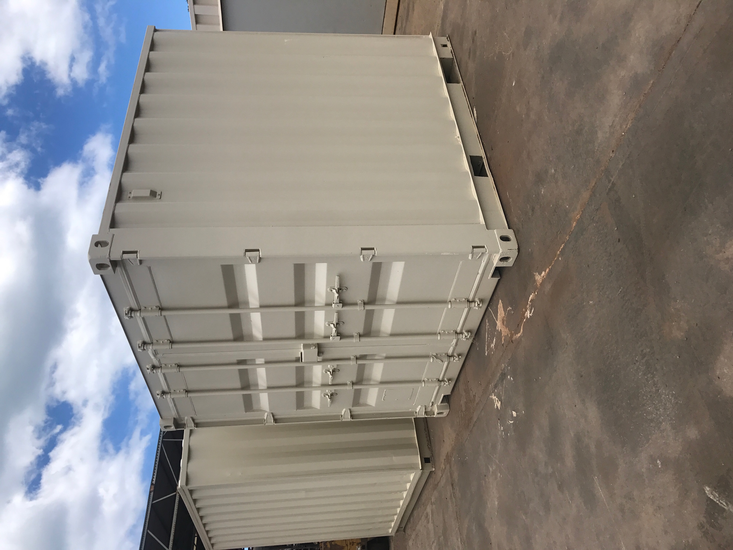 10' w/standard swing doors