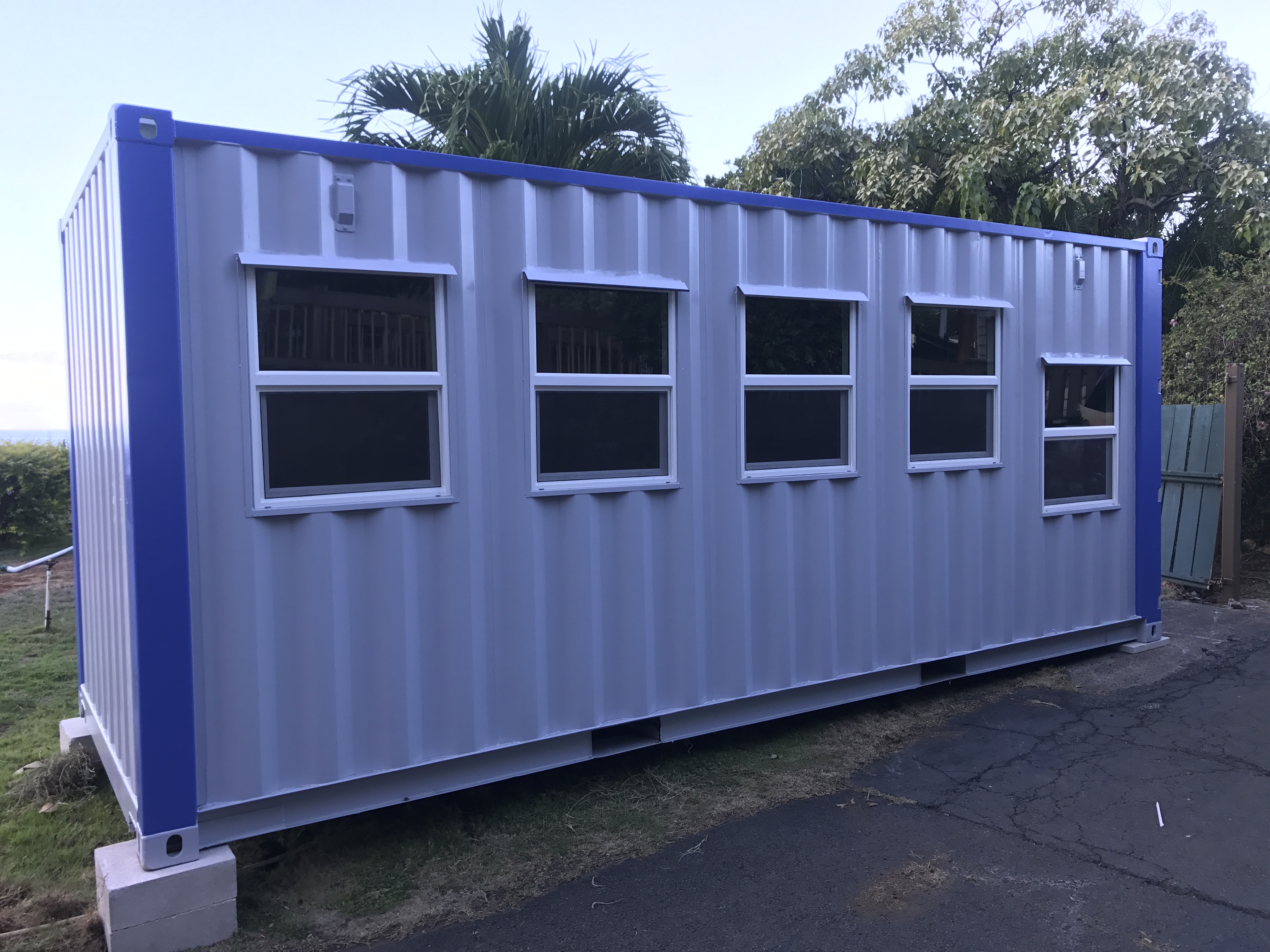 Custom 20' Office