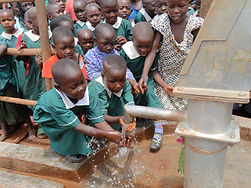 School children at well.JPG
