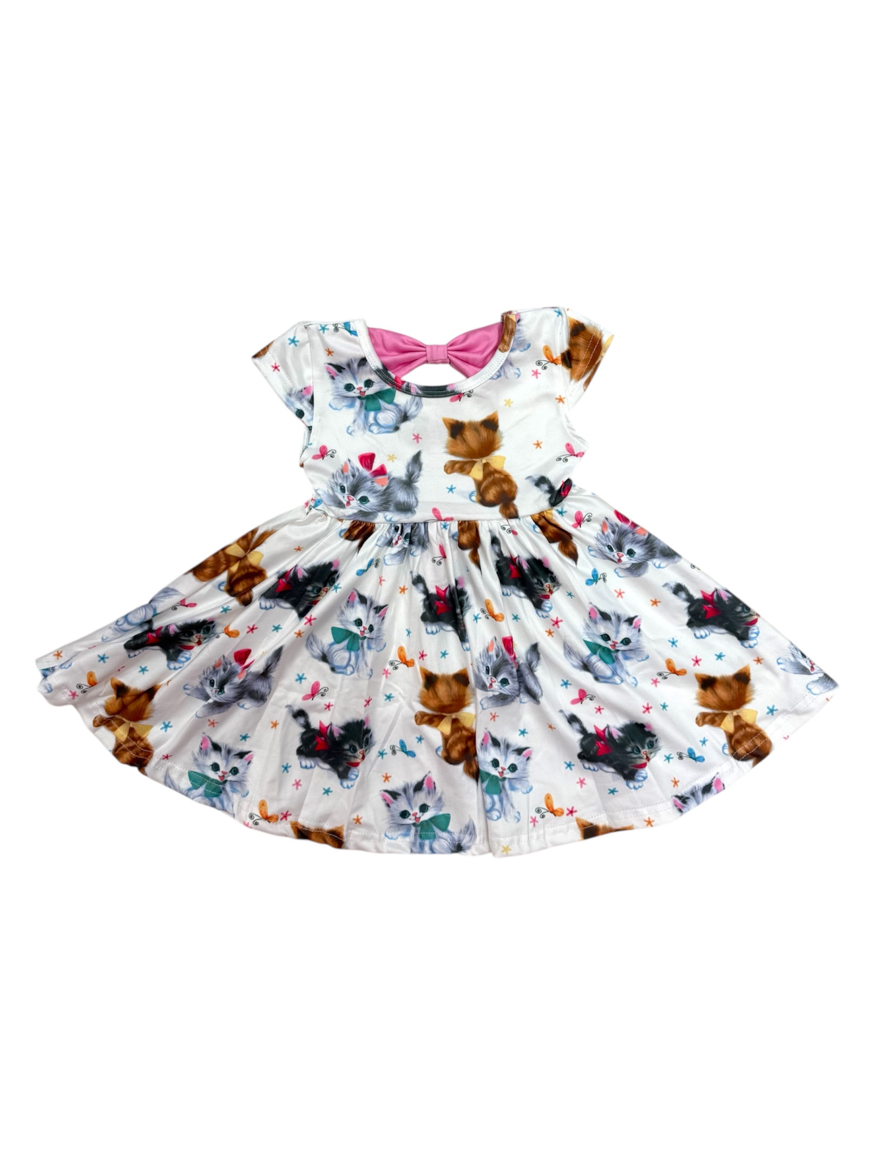 PLAYFUL KITTEN TWIRL