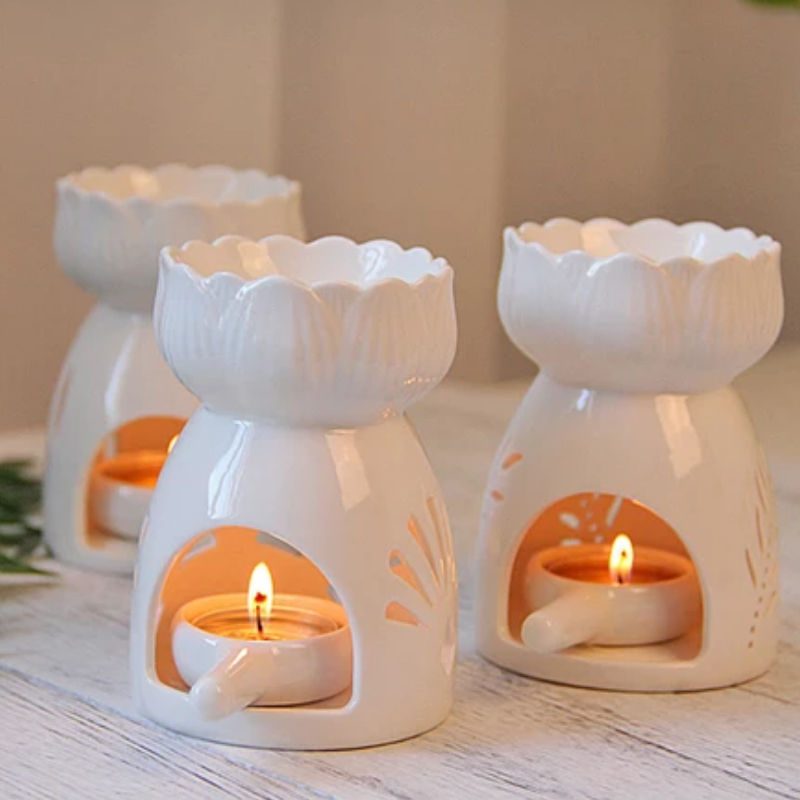 Thumbnail: 3 Lotus design ceramic burners in use