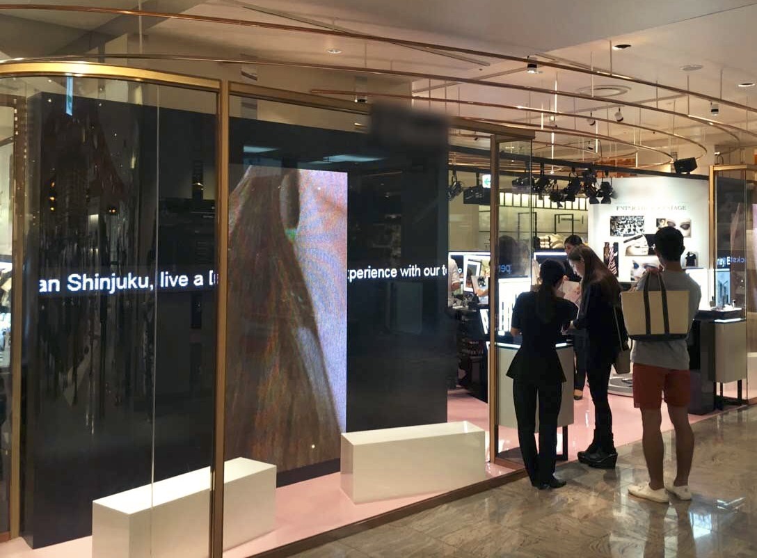デパート内展示 LED