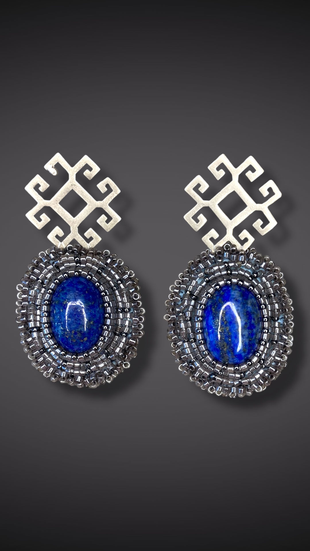 Lazuli Blue Large - beadwork earrings with semiprecious stone