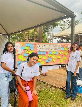 Alunas do Curso de Letras