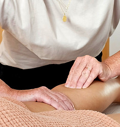 Aude Lemens reflexologue paris 8, reflexologie, drainage lymphatique, troubles hormonaux, troubles chroniques