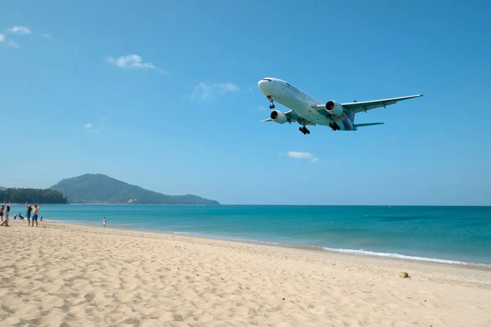 plane leaving phuket.webp