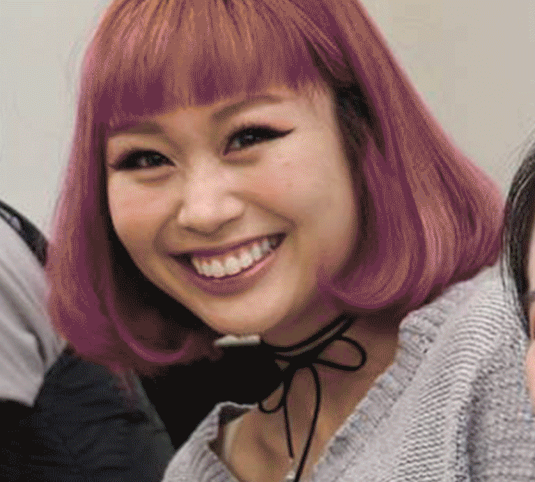 Leann-hair.gif