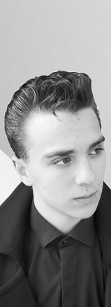 Panský střih pompadour classic