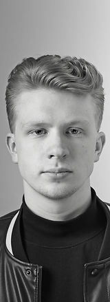 Panský střih pompadour