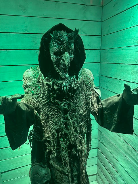 Thumbnail: Swamp Witch