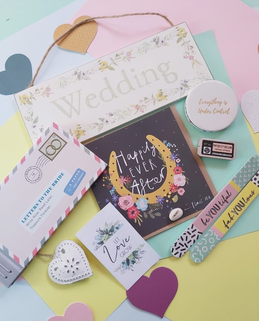 Thumbnail: DELUXE Bridal Happy Mail Box