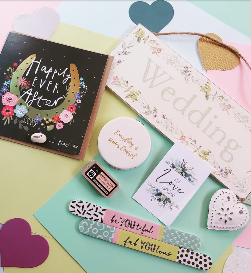 Thumbnail: DELUXE Bridal Happy Mail Box