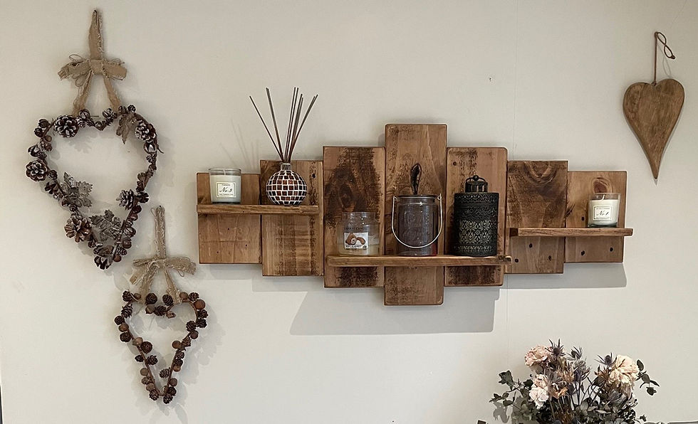 Thumbnail: Rustic Pallet Wall Shelf
