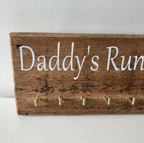 Thumbnail: Key / Medal Holder