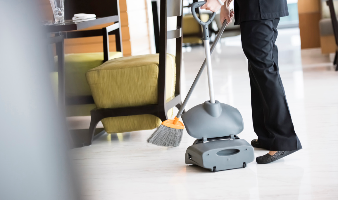 Airbnb and vacation rental cleaning services.