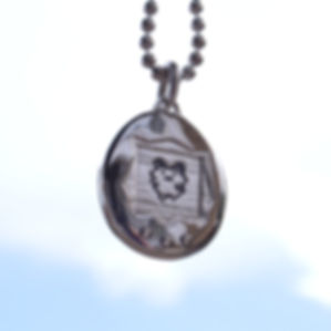 TAMAGOTCHI PENDANT (SAMPLE SALE)