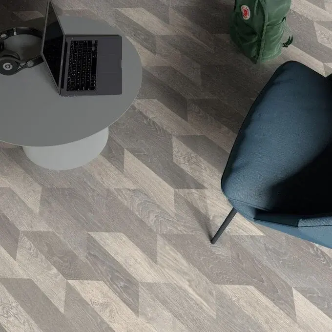 RICA_POLYFLOR_EXPONA FLOW