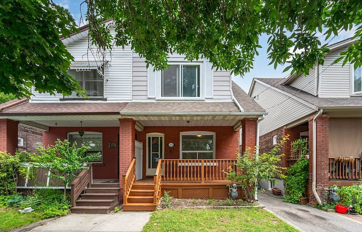 Semi-detached homes for sale in Toronto's East York area. Contact Donald Bilodeau, Mr. Real Estate Toronto to learn more.