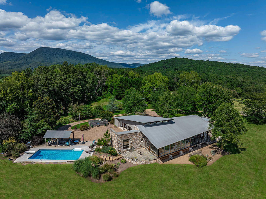 lexington-va-drone-real-estate-exterior-luxury.jpg