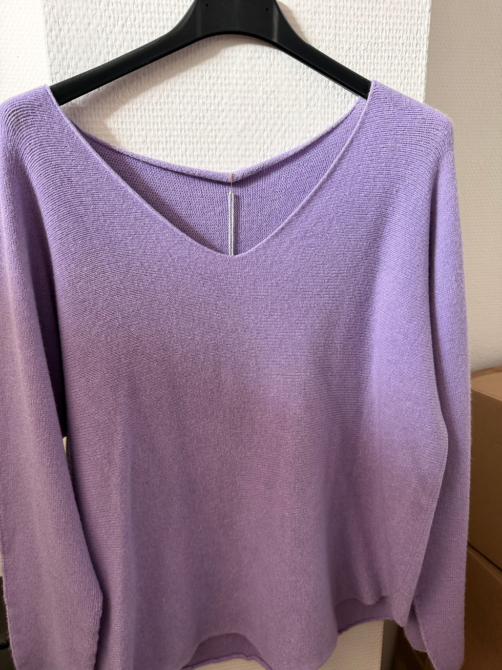 Miniature : Pull V  manches longues  à personnaliser