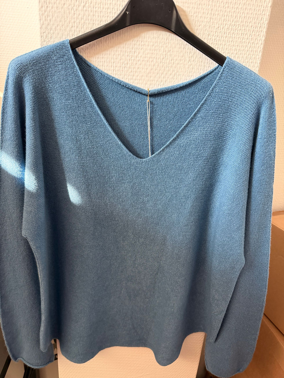 Miniature : Pull V manches longues  à personnaliser