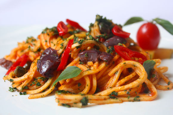 spaghetti-alla-puttanesca.jpg
