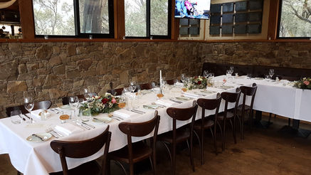 Snowy Mountains wedding & event florist. Jindabyne florist. Thredbo florist. Lake Crackenback Resort weddings.
lake crackenback resort wedding