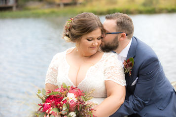 Snowy Mountains wedding & event florist. Jindabyne florist. Thredbo florist. Lake Crackenback Resort weddings.