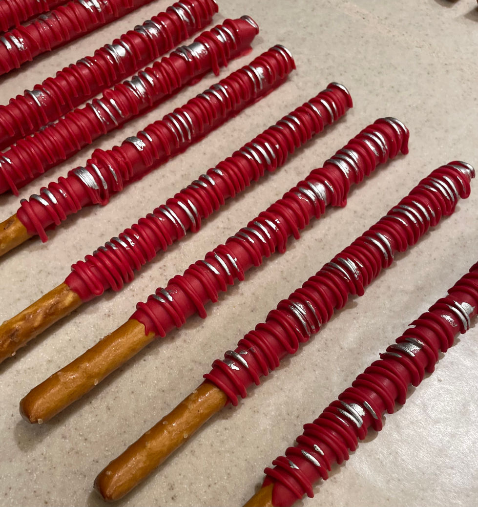 Custom Dipped Pretzel Rods 3.jpeg