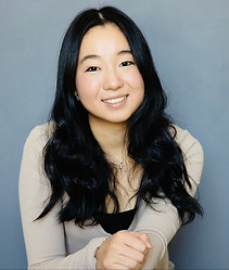 Claire headshot.jpg