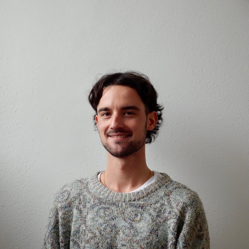 Writer: Elias Stumpf