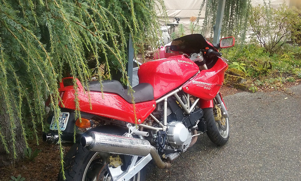 DUCATI 900SS